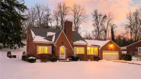746 Mcneilly Rd, Pittsburgh, PA 15226
