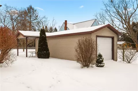 2398 Centennial Dr, Windber, PA 15963 photo 9
