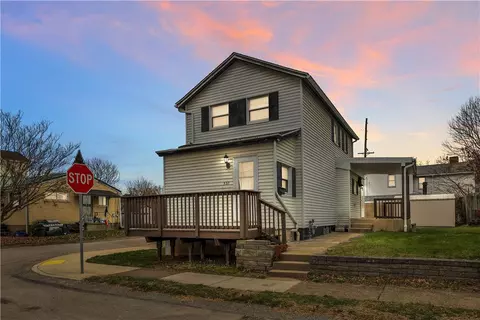 520 6th Ave, Carnegie, PA 15106