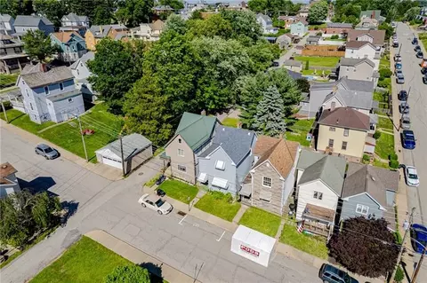 709 Spruce St, Irwin, PA 15642