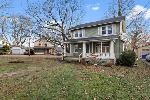510 Laurel Blvd, New Castle, PA 16101