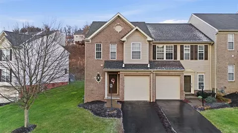 154 Southern Valley Ct, Mars, PA 16046