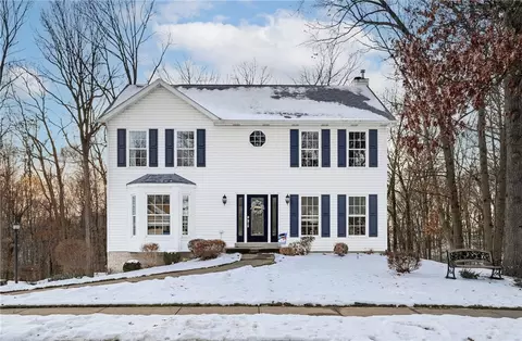 186 Bayberry Ln, Cranberry Township, PA 16066