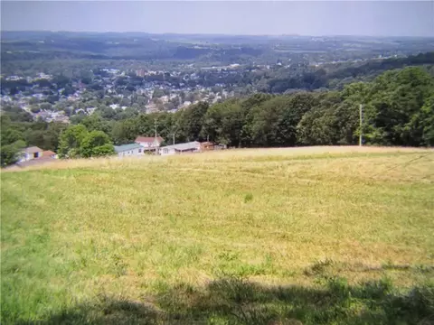 0 Clay Rd, Connellsville, PA 15425