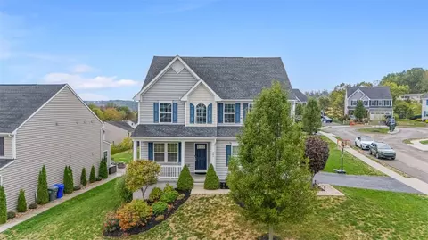 407 Isabella Ct, Zelienople, PA 16063