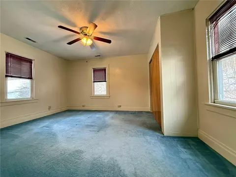 Bedroom - 1126 Penn Ave, Vandergrift, PA 15690 photo 3 of 4