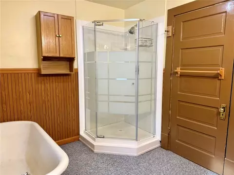 Bath - 1126 Penn Ave, Vandergrift, PA 15690 photo 2 of 3