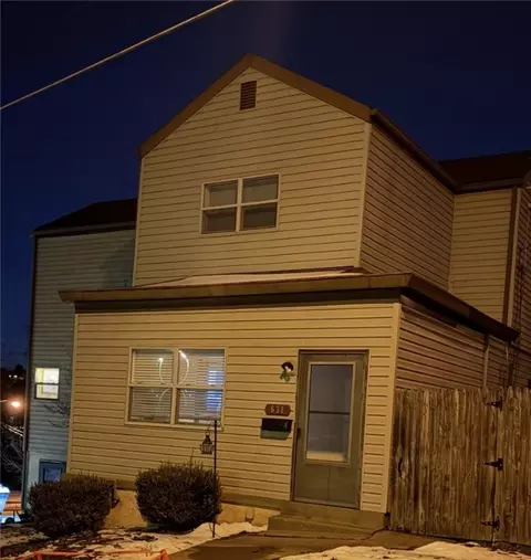 638 Rectenwald St, Pittsburgh, PA 15210