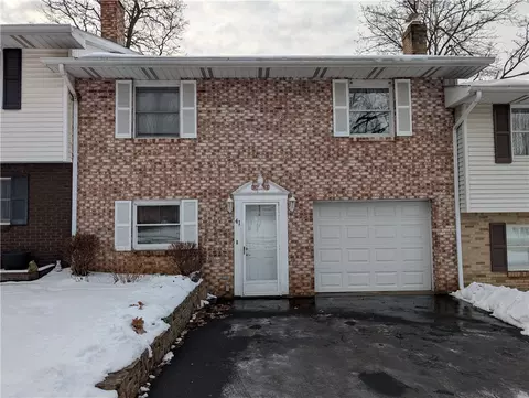 41 Pine Dr, Saxonburg, PA 16056