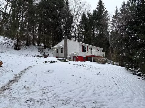 597 Mount Nebo Church Rd, Alverton, PA 15612