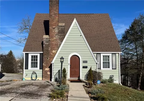 241 Winona Ave, Washington, PA 15301