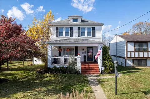 674 Elizabeth St, Bridgeville, PA 15017