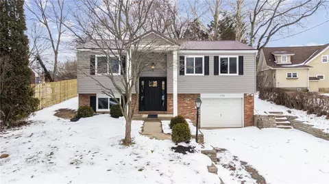 146 Michigan Ave, New Kensington, PA 15068