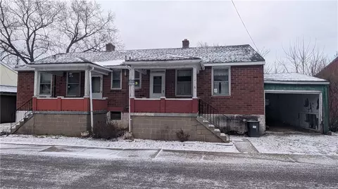 138 A St, Clarksville, PA 15322