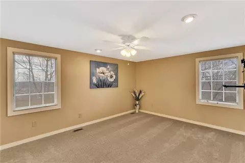 210 Gotham Ln, Monroeville, PA 15146 photo 17