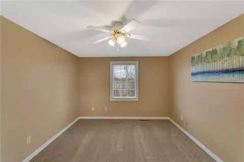 210 Gotham Ln, Monroeville, PA 15146 photo 24