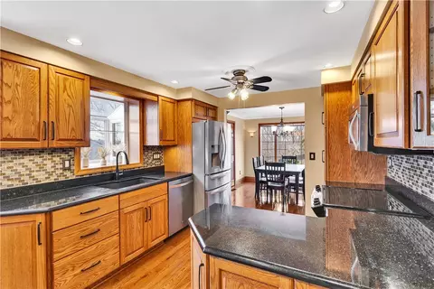 210 Gotham Ln, Monroeville, PA 15146 photo 12
