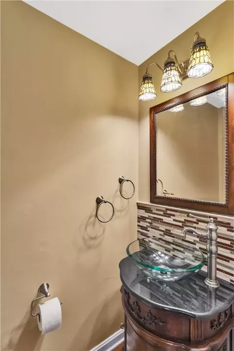 210 Gotham Ln, Monroeville, PA 15146 photo 16
