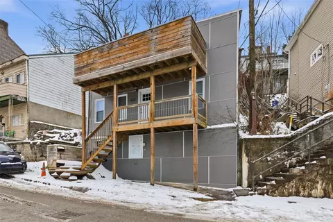 2400 Leticoe St, Pittsburgh, PA 15203