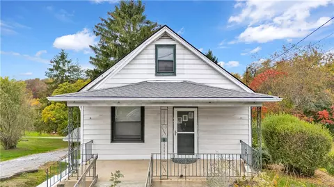 2071 Brodhead Rd, Aliquippa, PA 15001