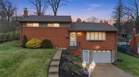 5301 Ranchview Dr, Pittsburgh, PA 15236