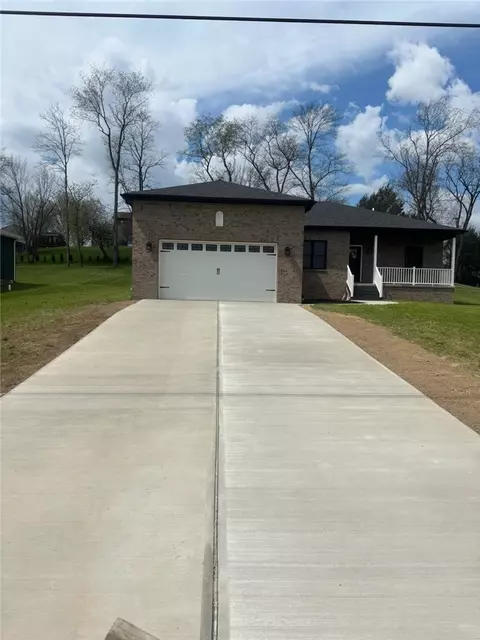 182 Murrayhill Rd, Tarentum, PA 15084