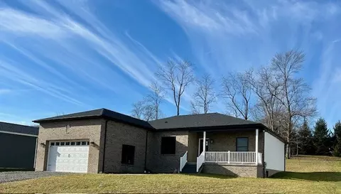 182 Murrayhill Rd, Tarentum, PA 15084