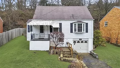 951 Universal Rd, Pittsburgh, PA 15235