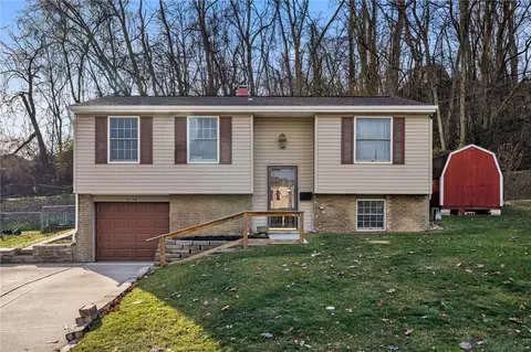 5158 Elmwood Dr, Pittsburgh, PA 15227
