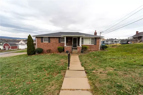 199 Spruce St, Mount Pleasant, PA 15666