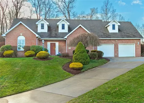 1031 Lexington Dr, Export, PA 15632