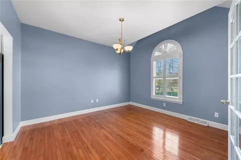1031 Lexington Dr, Export, PA 15632 photo 14