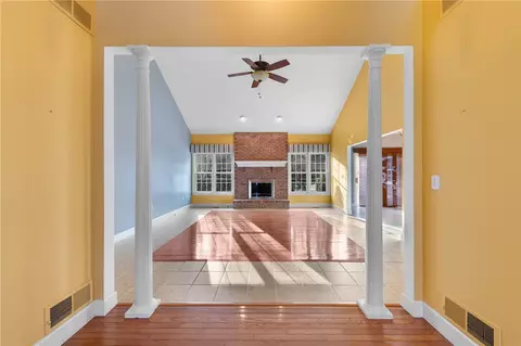 1031 Lexington Dr, Export, PA 15632 photo 9