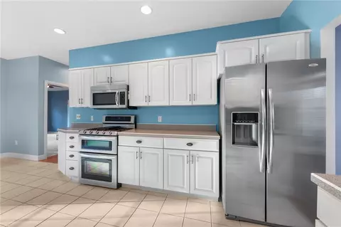 1031 Lexington Dr, Export, PA 15632 photo 17