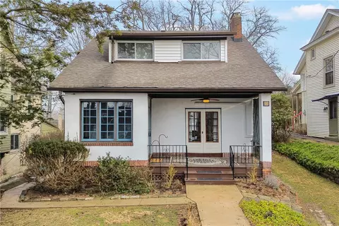 705 Washington Ave, Oakmont, PA 15139
