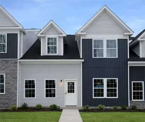 103 Blue Bird Ln #218, Sarver, PA 16055