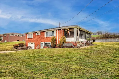 622 Bovard Luxor Rd, Greensburg, PA 15601
