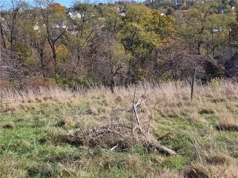 159 Roseberry Ln, Pittsburgh, PA 15216