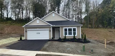 104 July Dr, Butler, PA 16002