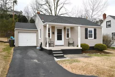 2131 Swallow Hill Rd, Pittsburgh, PA 15220