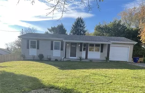 313 Linwood Dr, Evans City, PA 16033