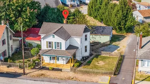 216 6th St, Monaca, PA 15061