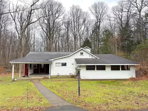 671 Solomon Temple Rd, Latrobe, PA 15650
