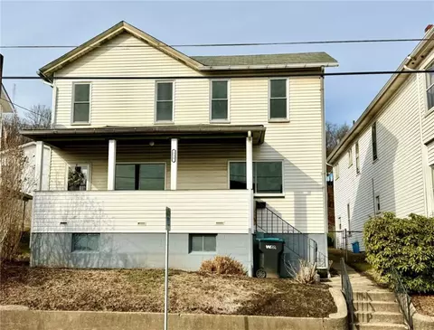 218 W 10th Ave, Tarentum, PA 15084