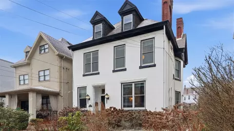 424 S Pacific Ave, Pittsburgh, PA 15224