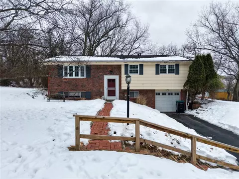 2962 Manorview Cir, Allison Park, PA 15101