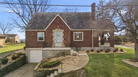 4431 E Lawnview Ave, Pittsburgh, PA 15227