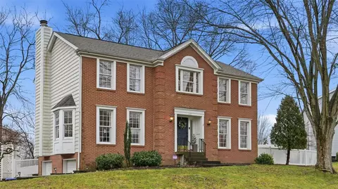402 Lundy Ct, Cranberry Township, PA 16066