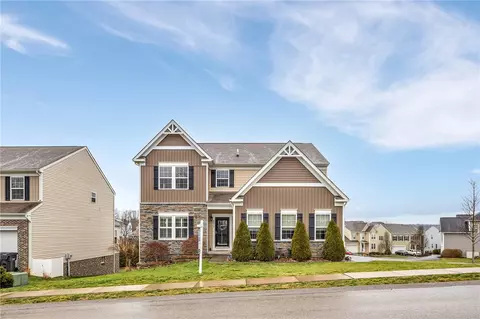 201 Millstream Ln, Zelienople, PA 16063
