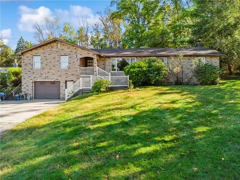 361 Maple Rd, Pittsburgh, PA 15239